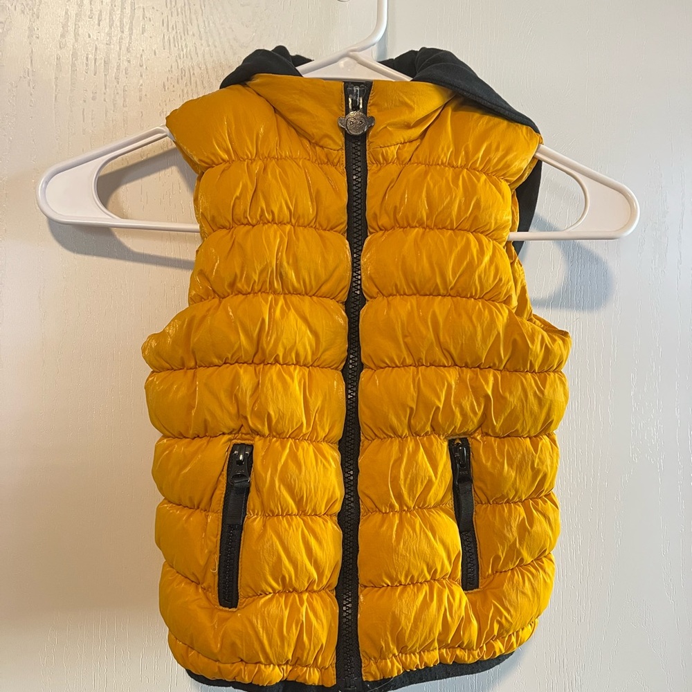 Appaman yellow apex puffer vest 3T